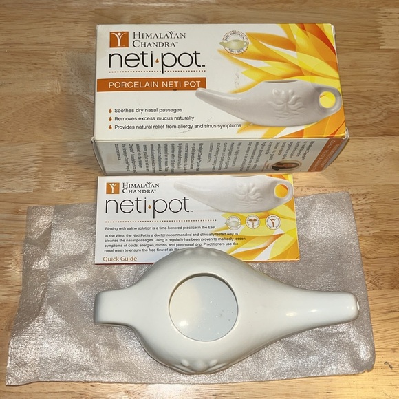 Himalayan Chandra Porcelain Neti Pot - Picture 3 of 8